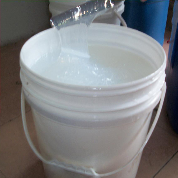 透明液體硅膠產(chǎn)品為什么會(huì)發(fā)黃？
